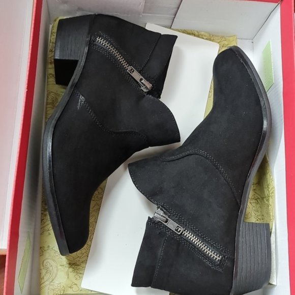 American Rag Abby Ankle Booties - Picture 8 of 8